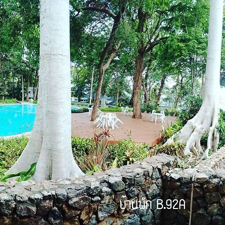 Villa Baan Rug Nam Sai à Thang Kwian Extérieur photo