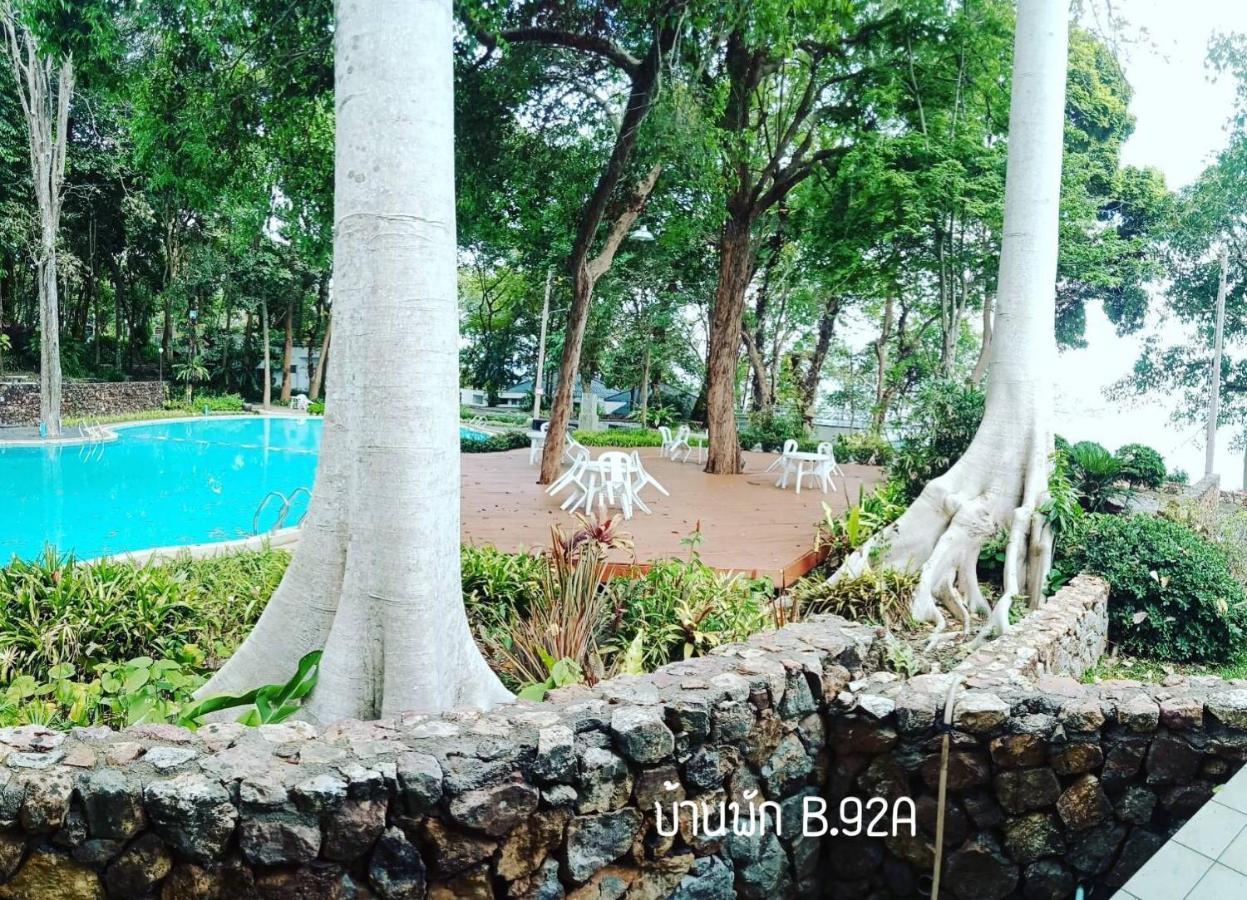 Villa Baan Rug Nam Sai à Thang Kwian Extérieur photo
